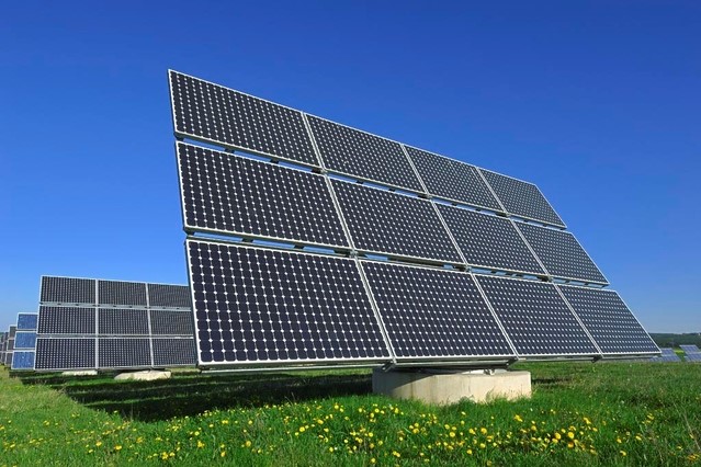 奉新:光伏發(fā)電扶貧 貧困戶種“太陽(yáng)”獲益