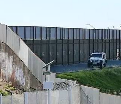 特朗普要建的“太陽能墻”是啥樣？設計者說墨西哥人都滿意