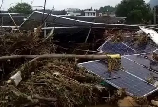 損失百萬，某光伏電站部分被洪水沖垮