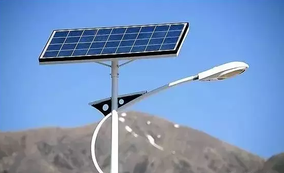 你看這些地方都裝上光伏電站，每年能省一半電費(fèi)！