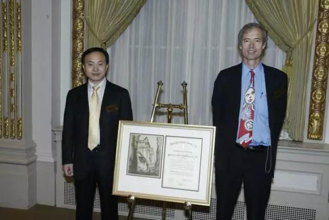 施正榮：僅以此文悼念我的師兄、朋友和同事Stuart Wenham 教授