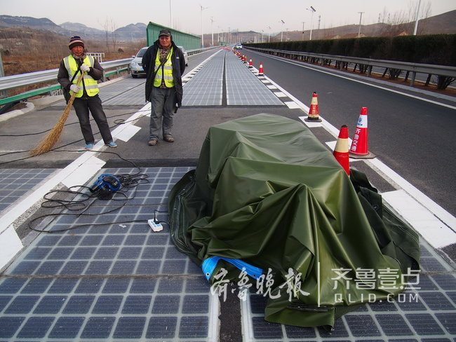濟(jì)南全球首條光伏高路公路遭損壞 系專業(yè)團(tuán)隊(duì)偷技術(shù)？
