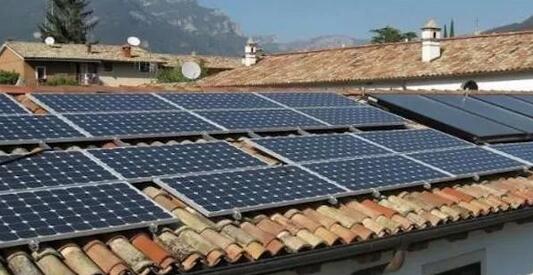 受盡追捧與爭議 家庭光伏發(fā)電吸睛點在哪里？