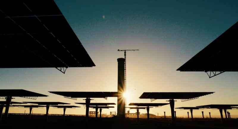 580MW！全球最大太陽能光伏發(fā)電與光熱發(fā)電公園10 月將于摩洛哥落成