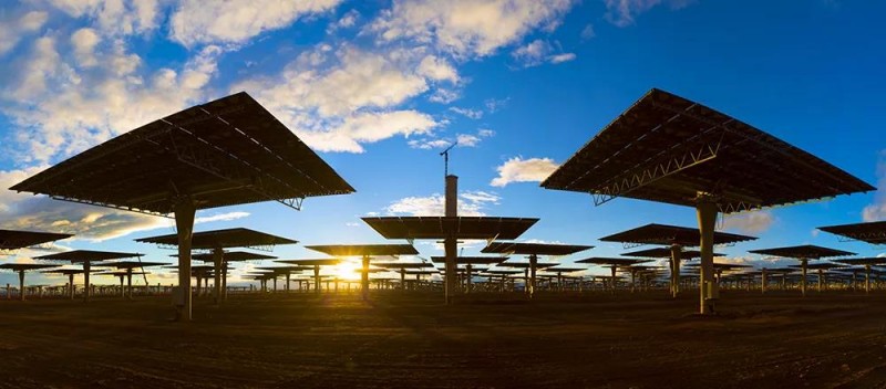 強!中國能建編制世界首部光熱發(fā)電設計標準發(fā)布